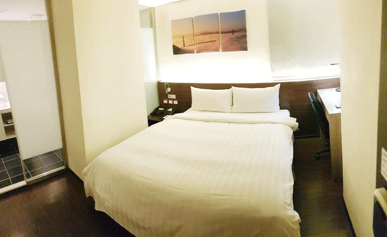 Audi Garden Business Hotel Taoyuan Dış mekan fotoğraf