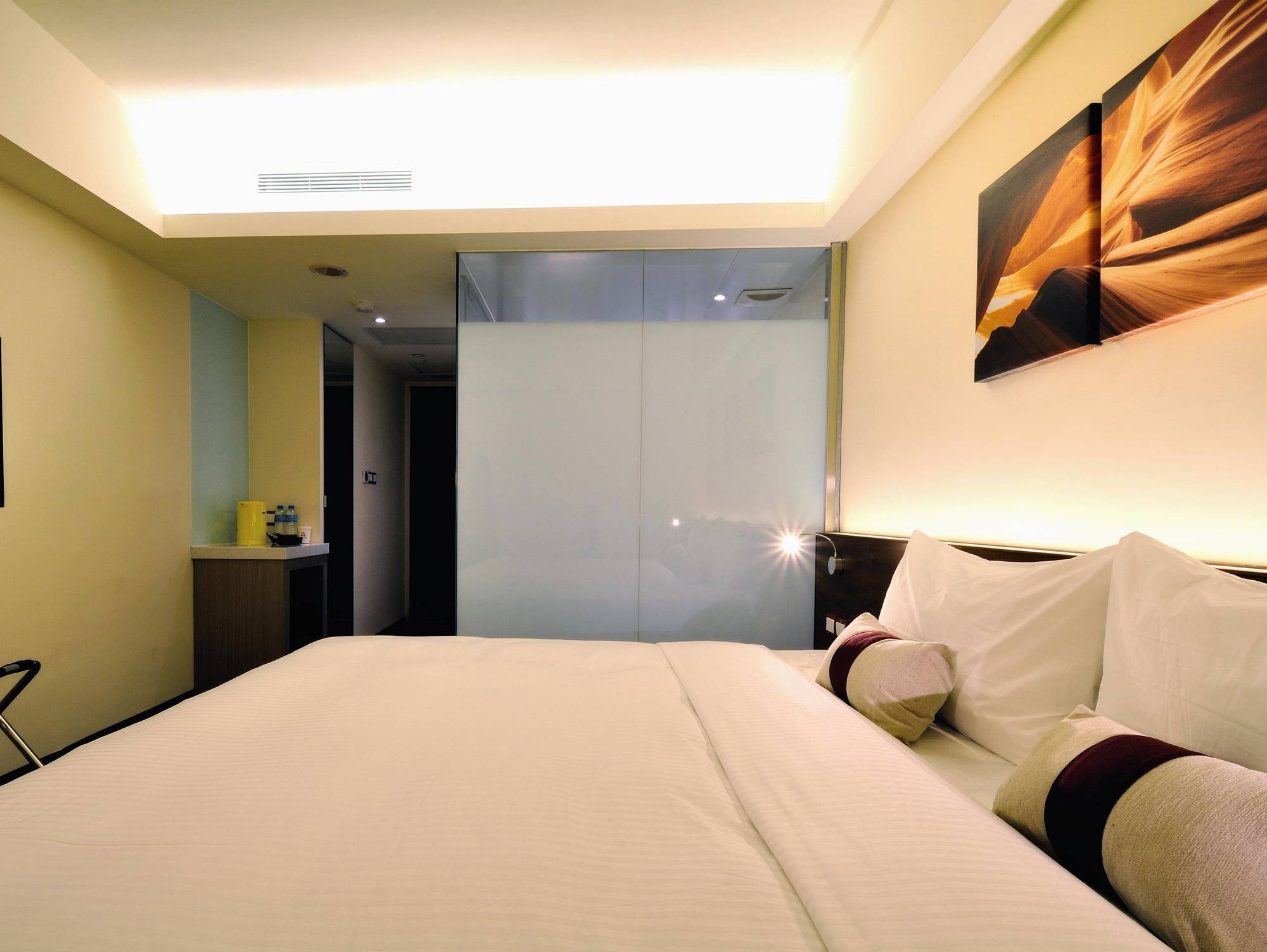 Audi Garden Business Hotel Taoyuan Dış mekan fotoğraf