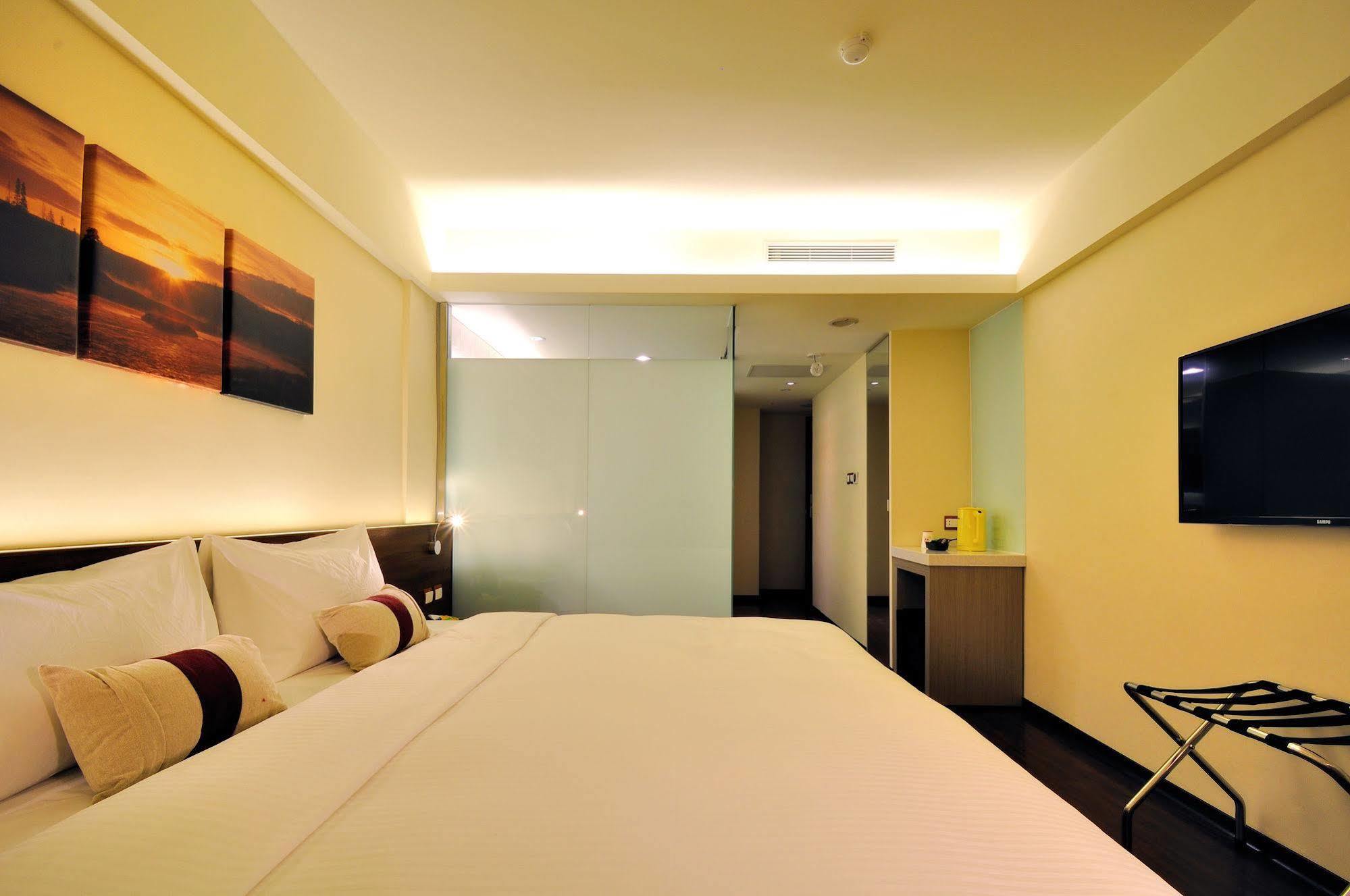 Audi Garden Business Hotel Taoyuan Dış mekan fotoğraf
